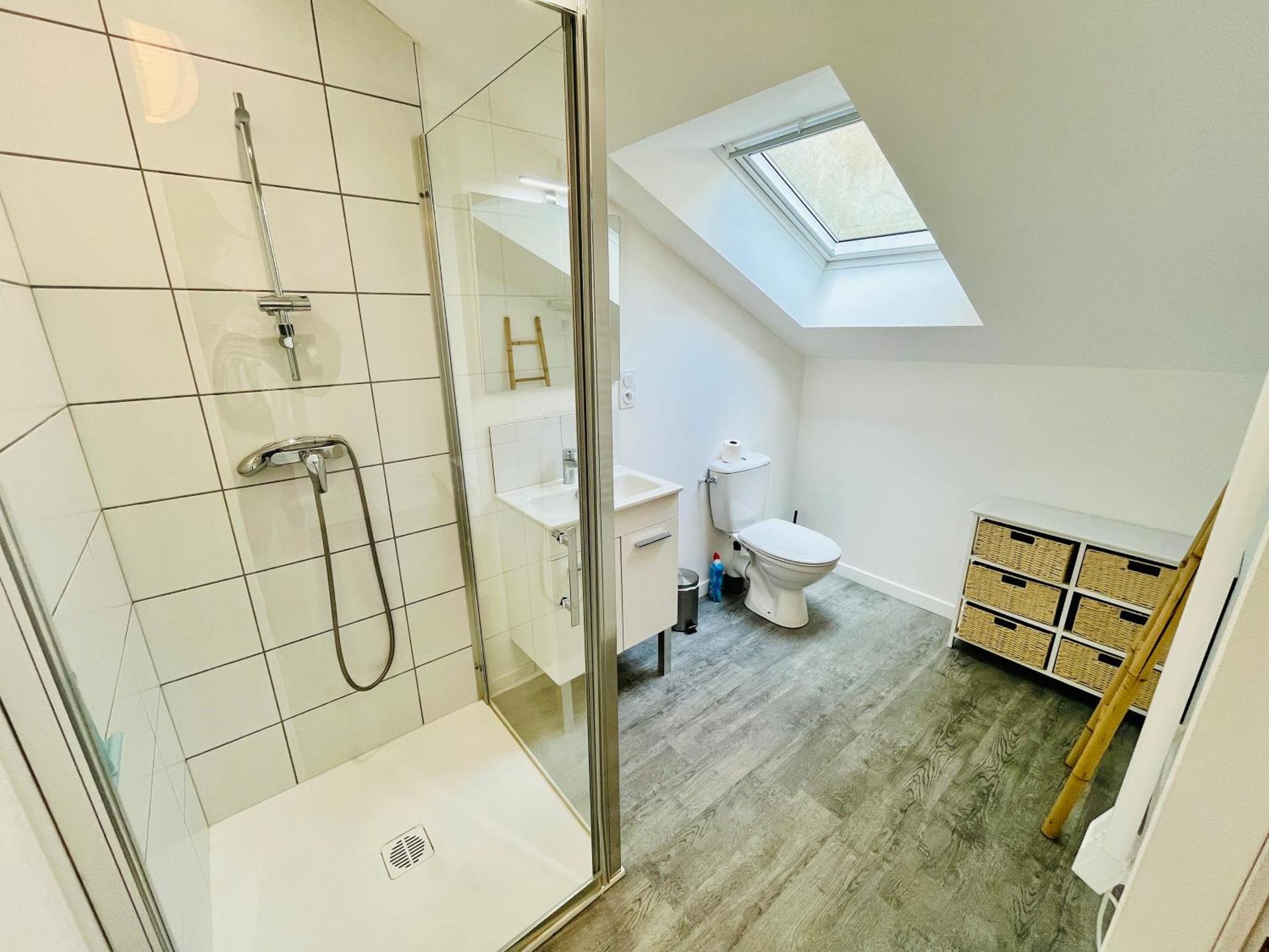 2 Suites, Cour Privee, Climatisation, Le Nid De Blois Vienne Buitenkant foto